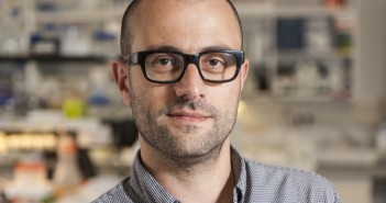 Scientists at The Sainsbury Laboratory identify novel regulatory mechanism that controls how plants defend themselves against pathogens Professor Cyril Zipfel 700