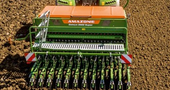 Amazone turnover up in 2016 Amazone Cataya 700