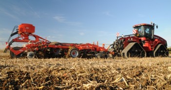 Kuhn’s Performer range goes XL Performer 6000 700