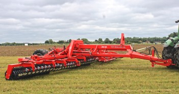 New Tip Roller XL meets demand for wider rolls with shattaboard Tip Roller XL