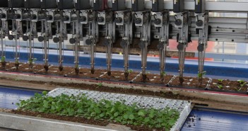 New robotics survey highlights more investment is needed Automated machine_