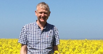 Disease ratings in rape varieties undervalued Neil Groom