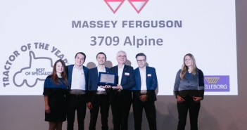 Massey Ferguson MF 3709 AL wins Tractor Of the Year “Best of Specialised” 2020 Finalist Award MF SHOW EVENT AGRITECHNICA TOTY 1119-56397