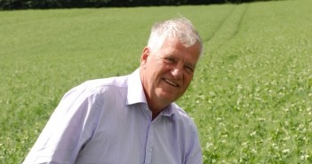 The latest PGRO recommended lists show that LSPB varieties bring pulse growers an impressive choice of bean and combining pea varieties Theo Labuda
