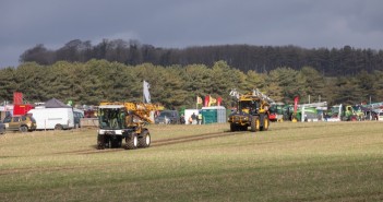 Waterlogged site doesn’t stop the Sprayer Demo. FA549297