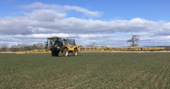 Sprayer care provision from Agrovista The new Chafer sprayer at Southesk Farms