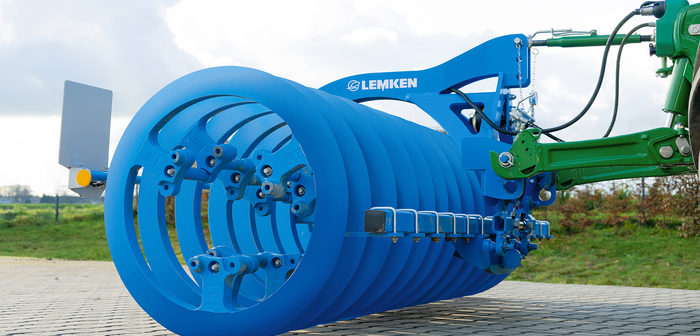 New Lemken front-mounted furrow press with true tracking