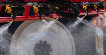 3D ninety nozzle gives better all round blight protection