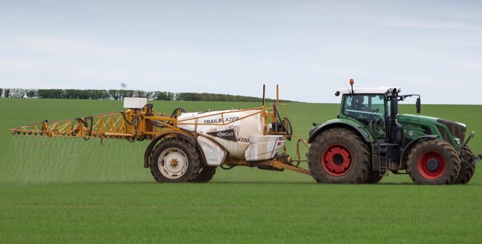 Irish farmers gain BlueN nutrient efficiency biostimulant  from Corteva Agriscience